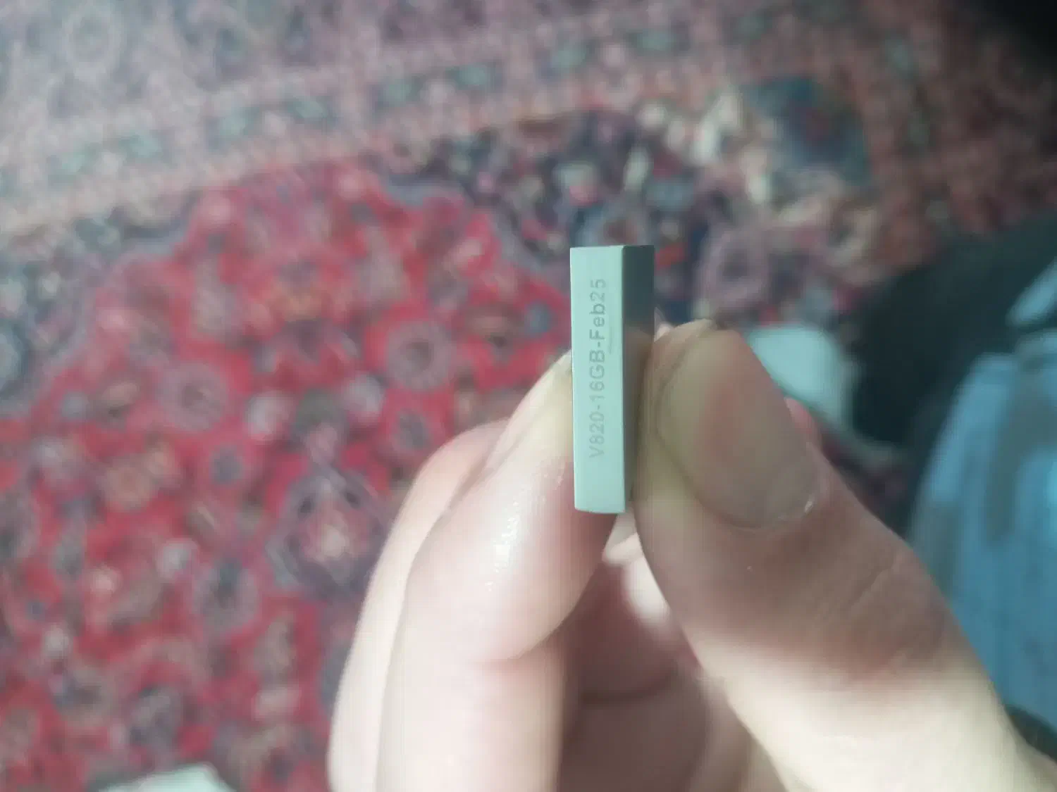 فلش. 16قیق|لوازم جانبی موبایل و تبلت|صوفیان, |دیوار