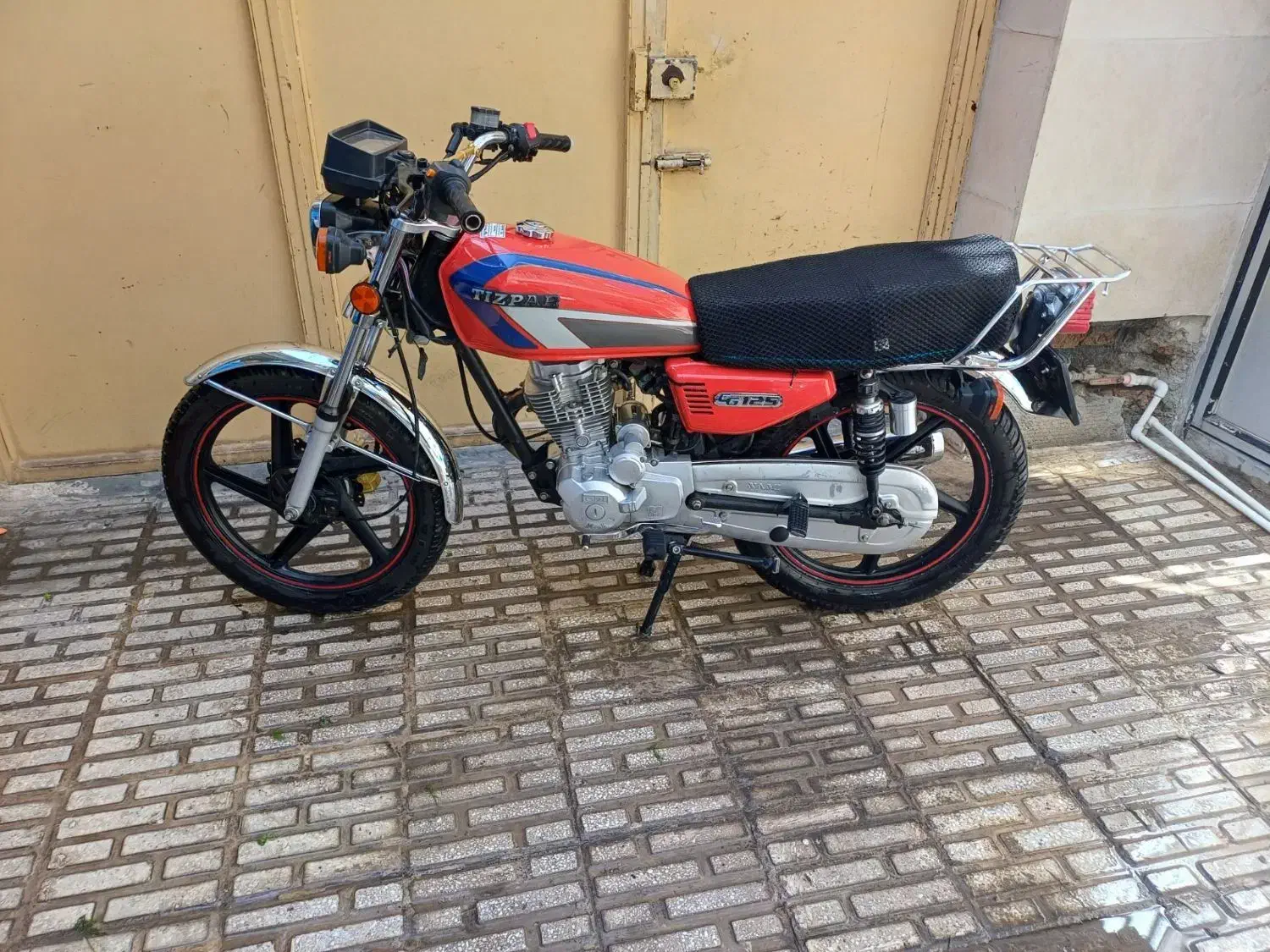 موتور 200|موتورسیکلت|بیستون, |دیوار