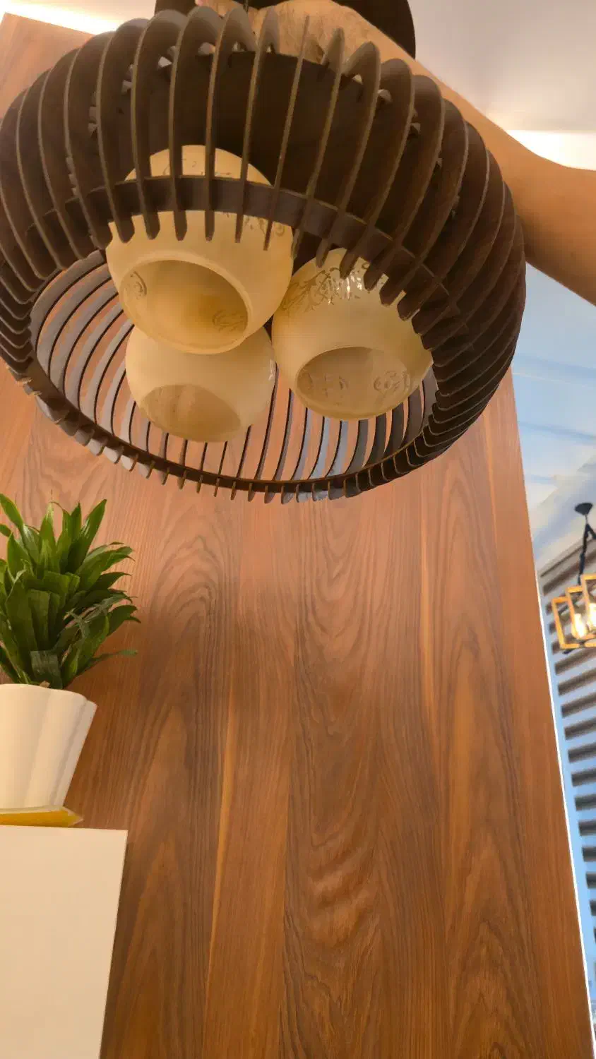 لوستر چوبی آویز چوبی سه حباب|لوستر و چراغ آویز|مشهد, جاهد شهر|دیوار