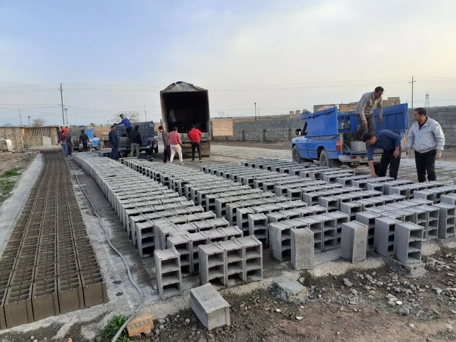 کارگاه بلوکه زنی به اجاره داده مشود|اجارهٔ دفتر صنعتی، کشاورزی، تجاری|جوین, |دیوار