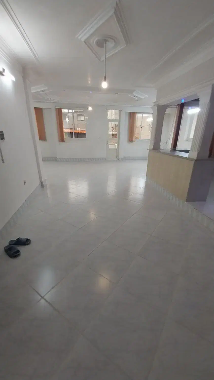 آپارتمان تک واحدی،خیابان ناصر خسرو،نزدیک بازاراصلی|اجارهٔ آپارتمان|قوچان, |دیوار