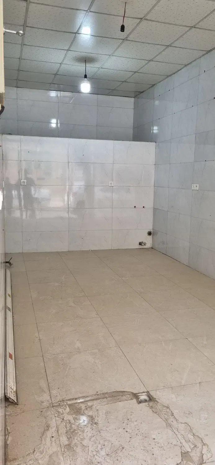 مغازه ۲۲ متری خیابان اصلی قائمیه|اجارهٔ مغازه و غرفه|اسلامشهر, شهرک قائمیه|دیوار