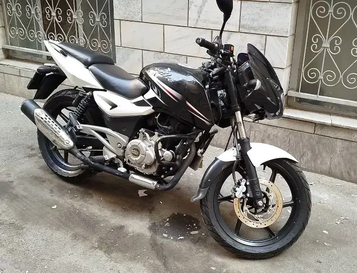 پالس ۱۸۰ ug5 مدل ۹۵|موتورسیکلت|تهران, خواجه نصیر طوسی|دیوار