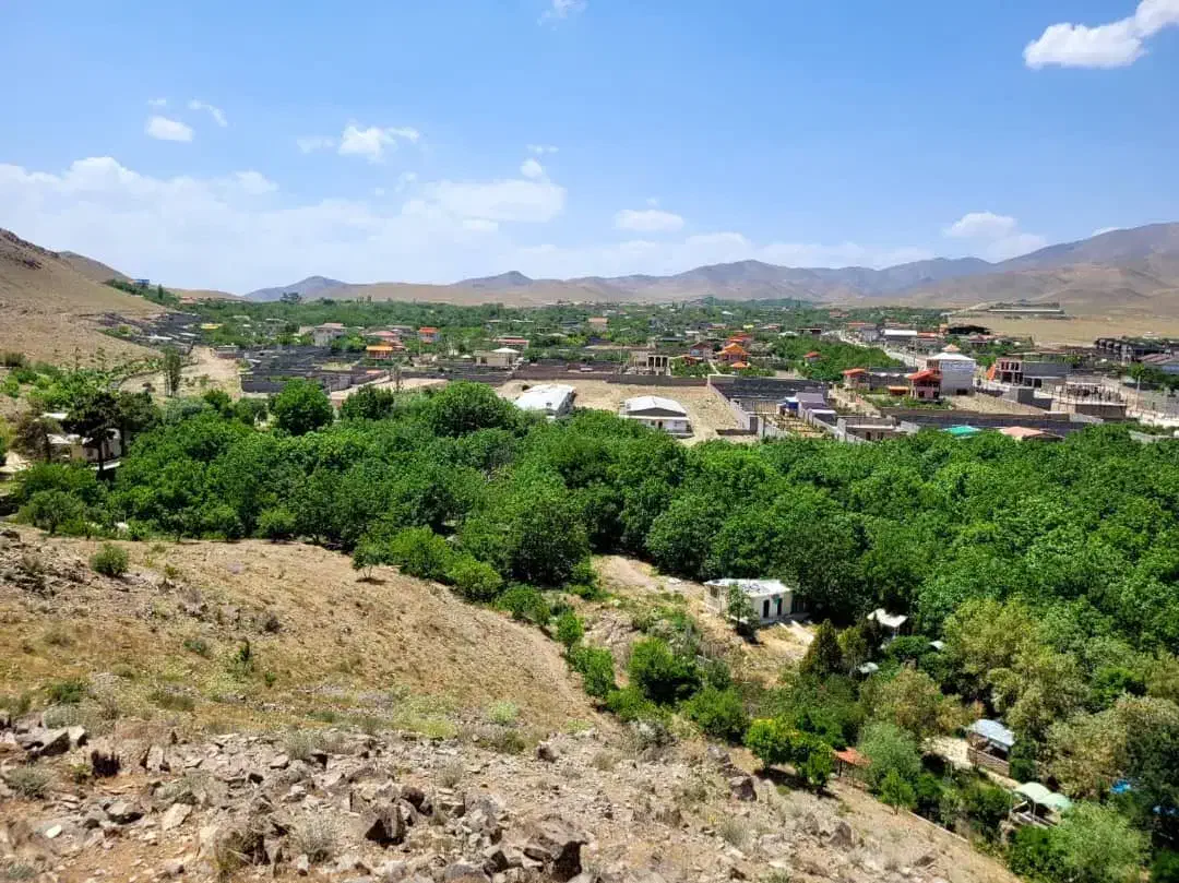 ۱۰۰۰مترزمین دربهترین منطقه ییلاقی واعیان نشین ساوه|فروش خانه و ویلا|تهران, بهداشت|دیوار