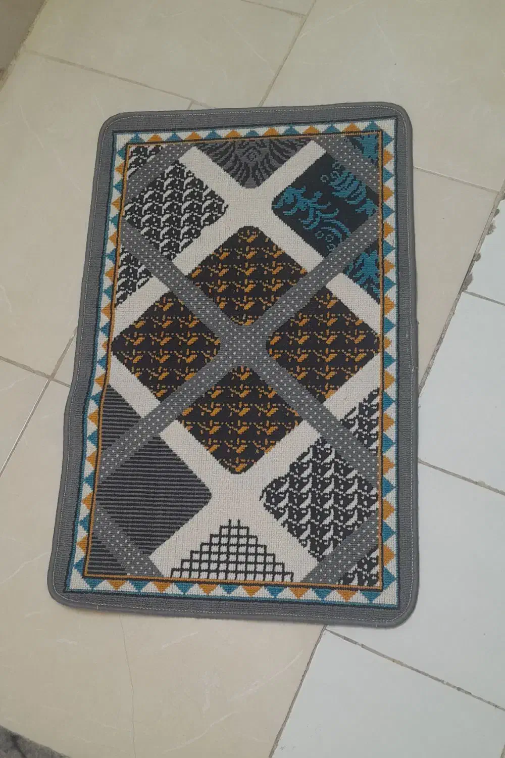 پا دری|پادری|اصفهان, باتون|دیوار