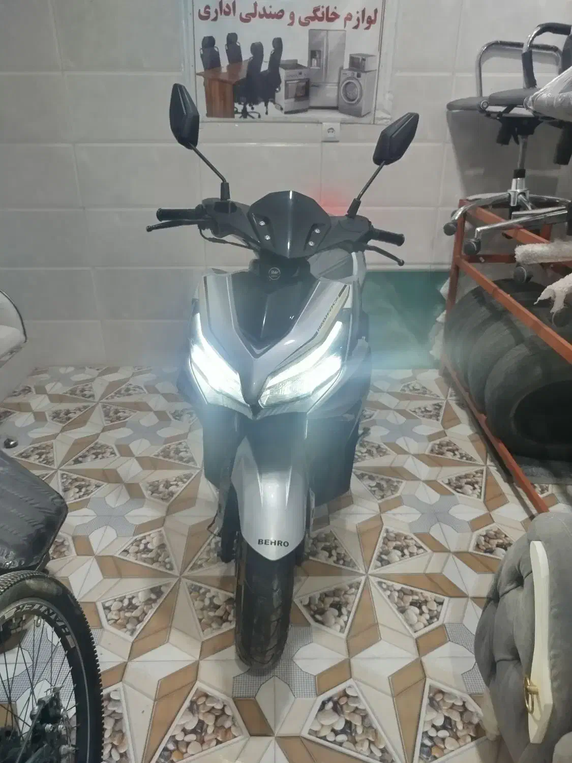 موتور سیکلت  ایرویکس مدل 1402در حد صفر|موتورسیکلت|خرمآباد, |دیوار
