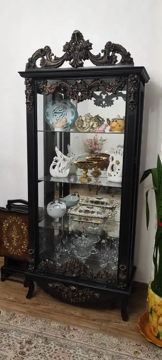 ویترین|بوفه، ویترین، کنسول|رشت, باهنر|دیوار