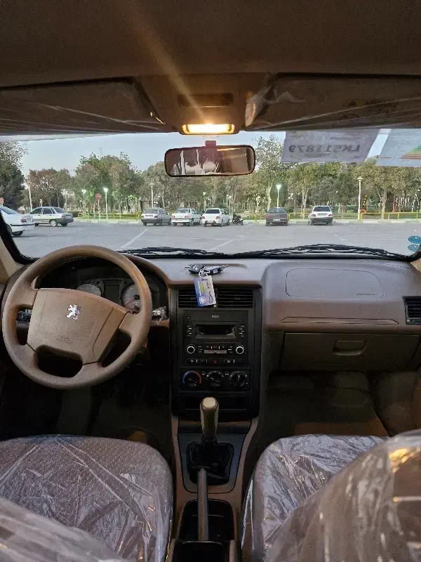 اس ال ایکس  مدل ۹۹در حد صفر....|خودرو سواری و وانت|شاهین‌شهر, گزبرخوار|دیوار