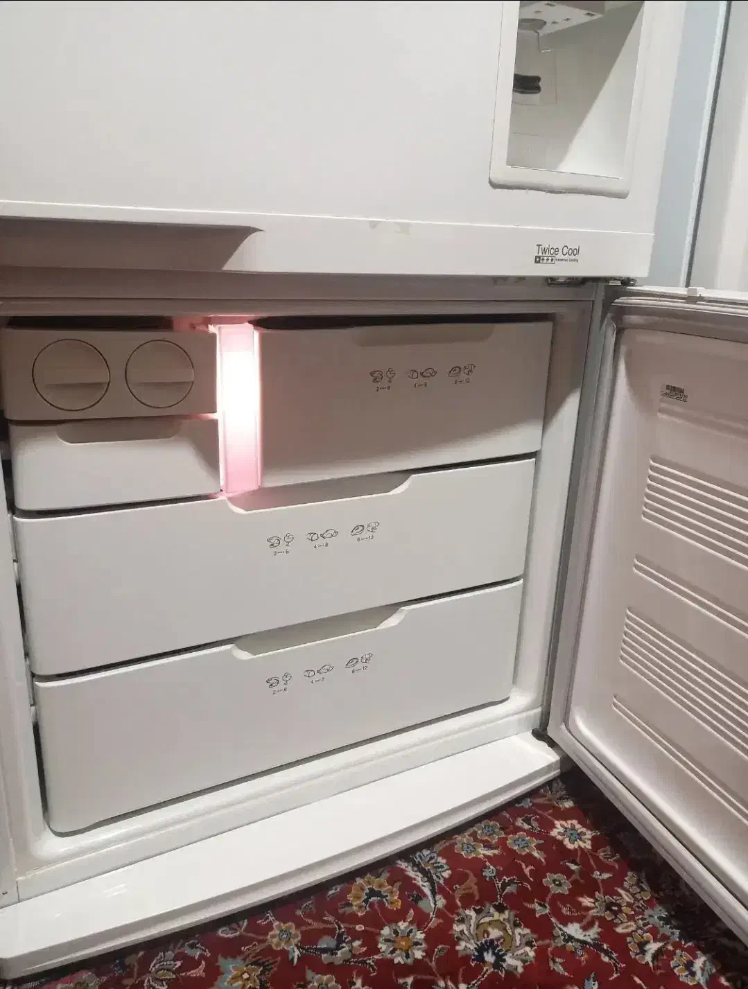 یخچال فریزر ساید ۲۸ فوت اسنوا موتور اصلی|یخچال و فریزر|رشت, منظریه|دیوار