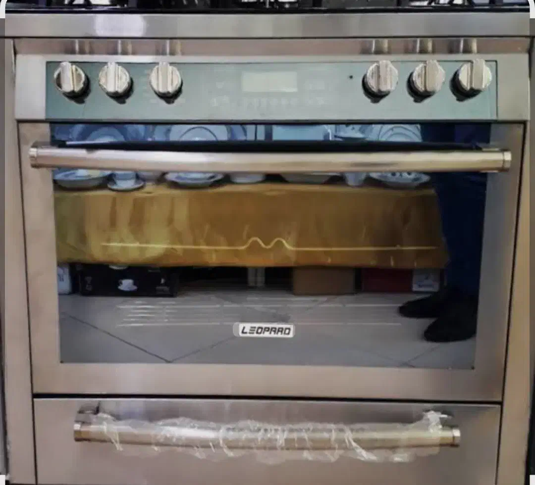 گاز پنج شعله صفحه شیشه فردار|اجاق گاز و لوازم برقی پخت‌وپز|مشهد, کوشش|دیوار