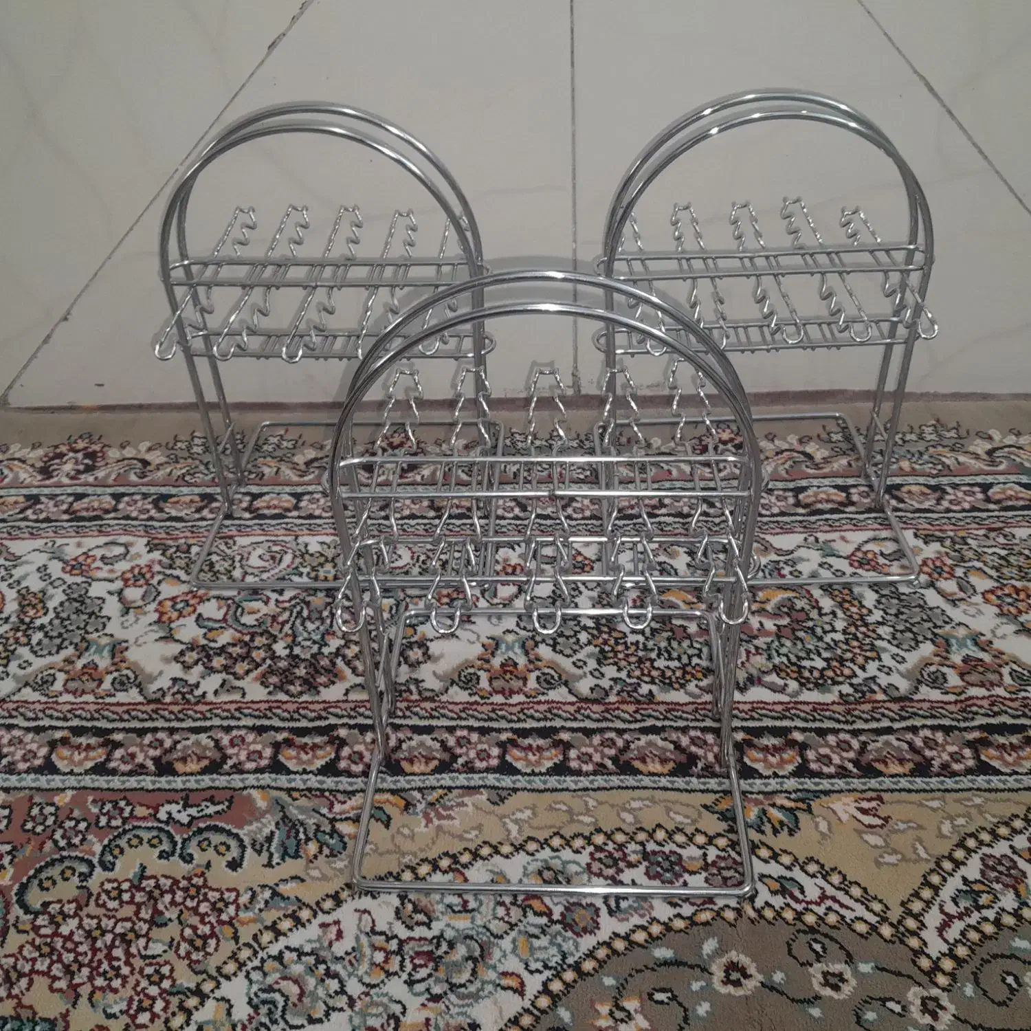 جاقاشقی|آب‌چکان و نظم‌دهنده ظروف|قم, نیروگاه|دیوار