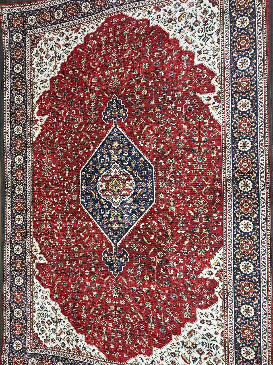 فروش عمده قالیچه نمدی|فرش|اصفهان, باغ فدک|دیوار