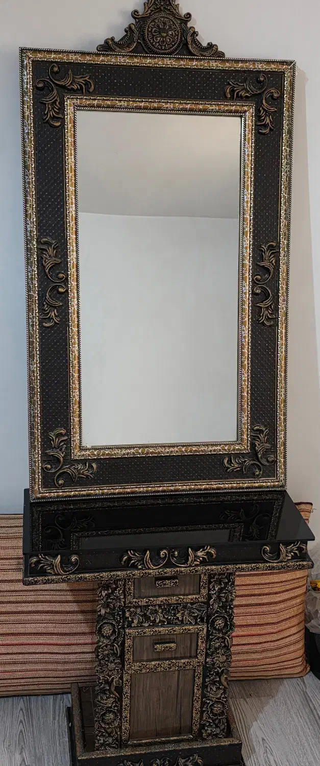 آیینه و کنسول|بوفه، ویترین، کنسول|آستانه اشرفیه, |دیوار