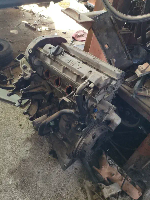 تمامی لوازم استوک پژو پیکان پراید زانتیا|قطعات یدکی و لوازم جانبی|شیراز, داریون|دیوار