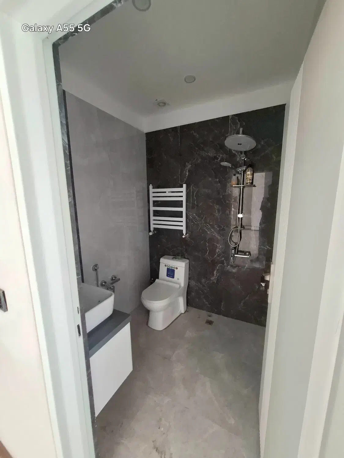 فروش واحد ۱۱۵ متری لوکس طبقه ۵ ویو باز فول|فروش آپارتمان|رامسر, |دیوار