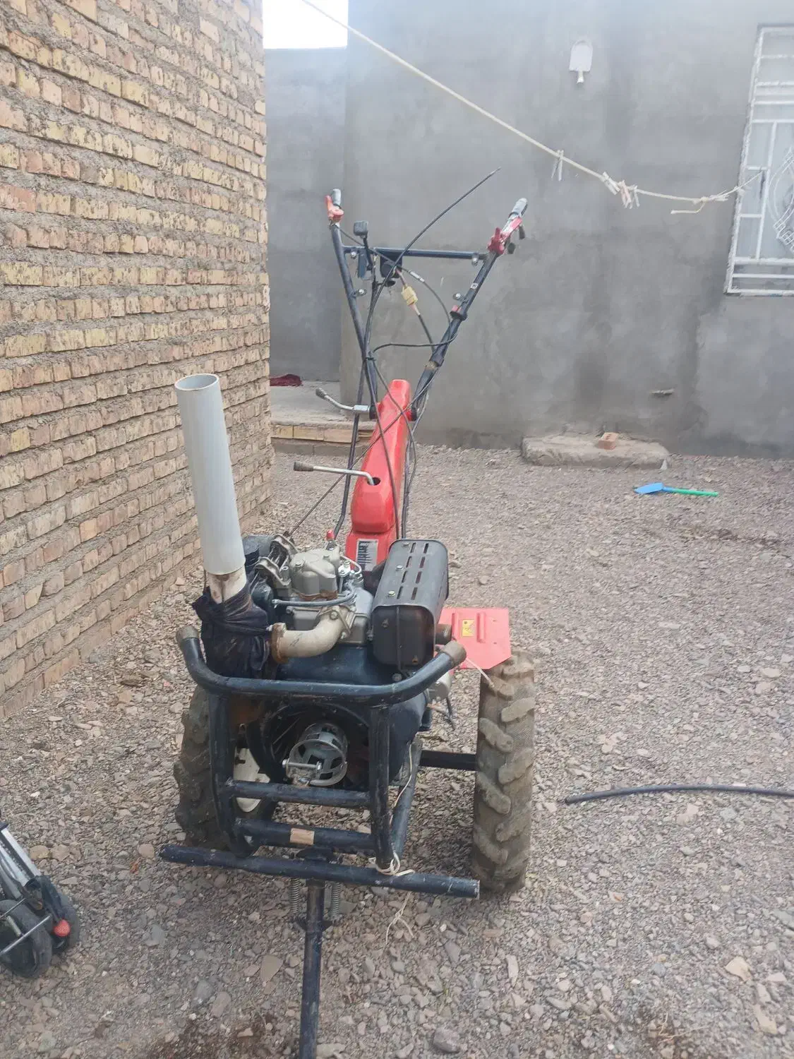 تیلر ۱۰ اسب|ماشین‌آلات صنعتی|تایباد, |دیوار