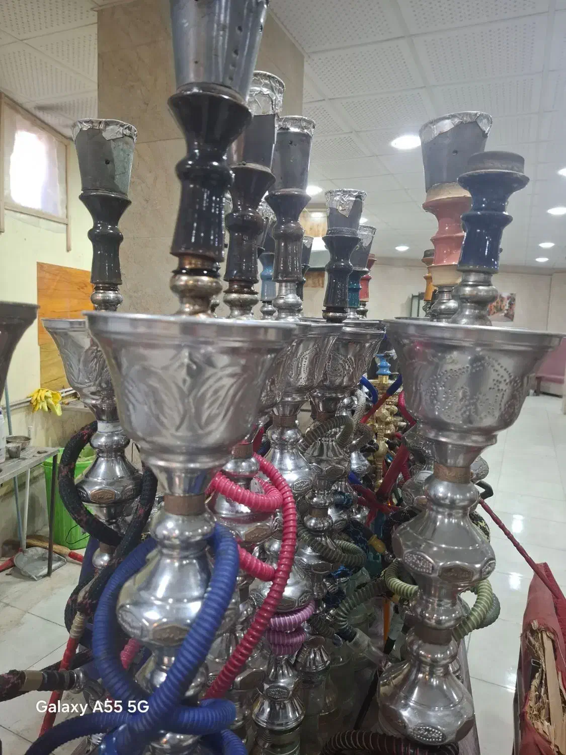 یک نفر همکار جهت کار در کافه سنتی طاووس|استخدام خدمات فروشگاه و رستوران|بناب, |دیوار