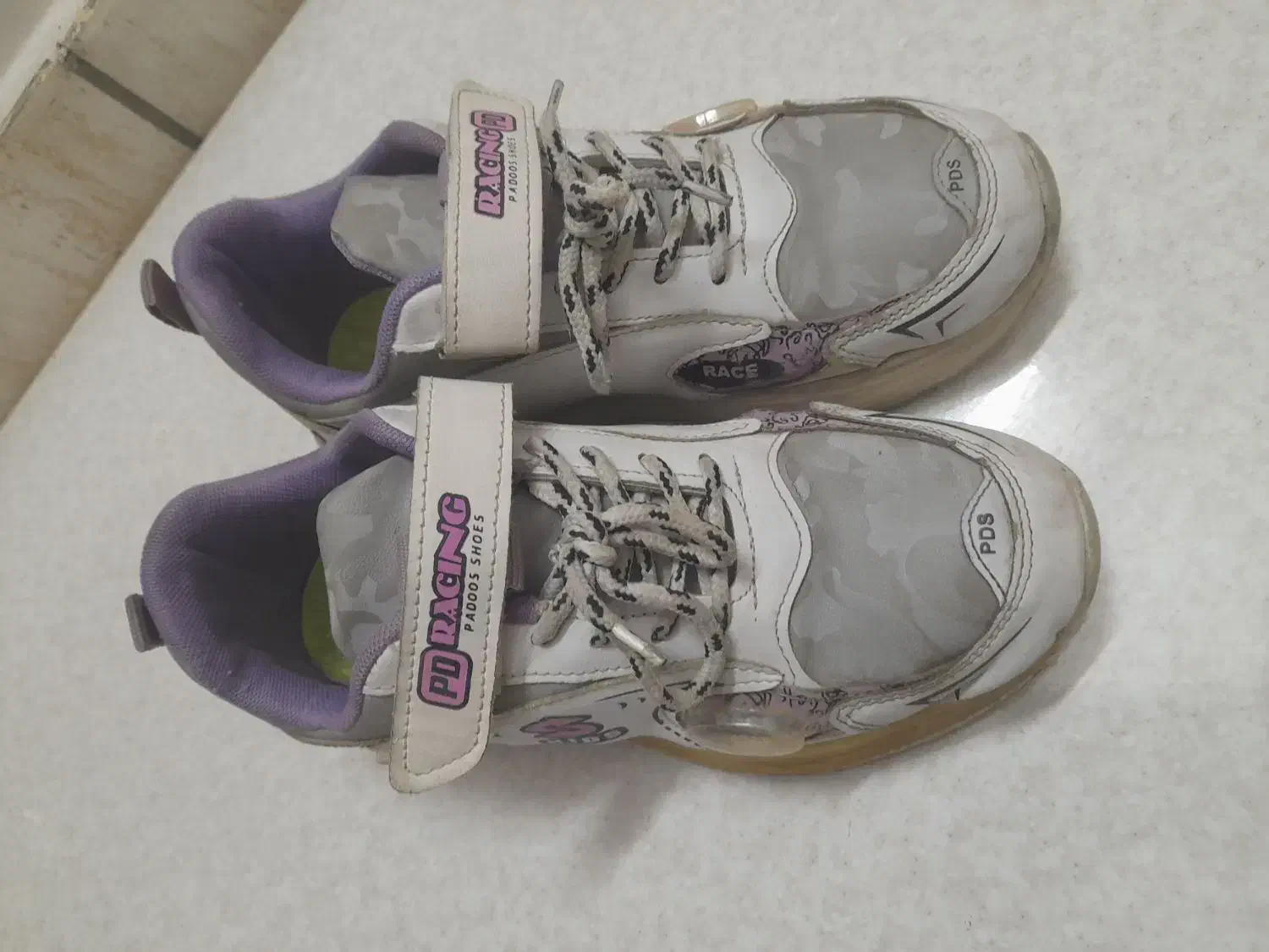 کفش ورزشی|کفش و لباس بچه|مشهد, سپاد|دیوار