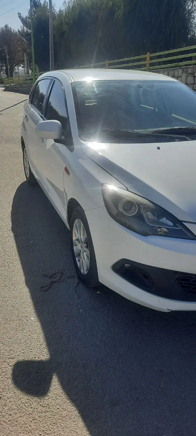 ام وی ام ۳۱۵ نیو مدل۹۵|خودرو سواری و وانت|لنجان, |دیوار