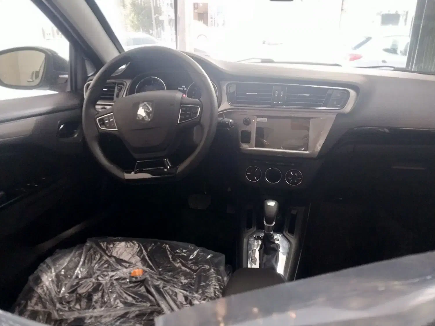 تارا V4 خشک|خودرو سواری و وانت|ایلام, |دیوار