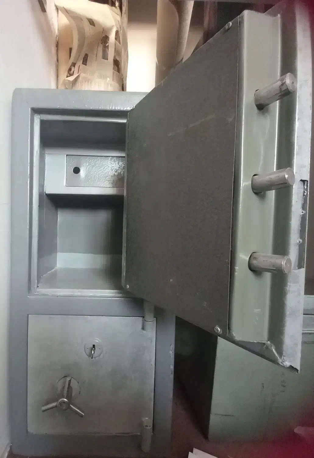 گاوصندوق|ابزارآلات|شاهرود, |دیوار