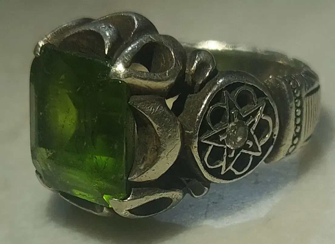 انگشتریاقوت کبودبرمه یاقوت سرخ  زبرجداصل پاکستان|جواهرات|باقرشهر, |دیوار