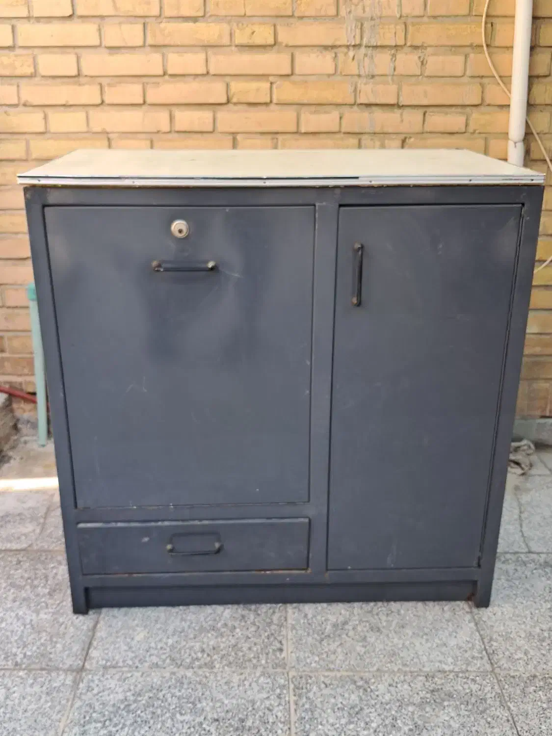 کمد،میز،دراور|جاکفشی، کمد، دراور|زرقان, |دیوار