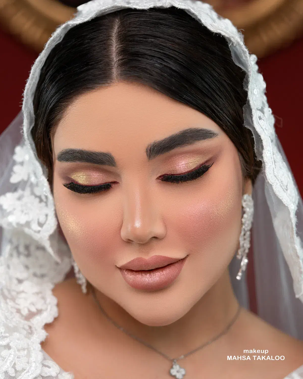 خدمات زیبایی تخصصی میکاپ عروس و میکاپ همراه|خدمات آرایشگری و زیبایی|فردیس, فردیس|دیوار