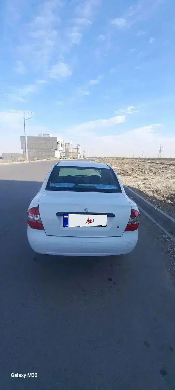 تیبا۹۳سفید|خودرو سواری و وانت|مشهد, جاهد شهر|دیوار