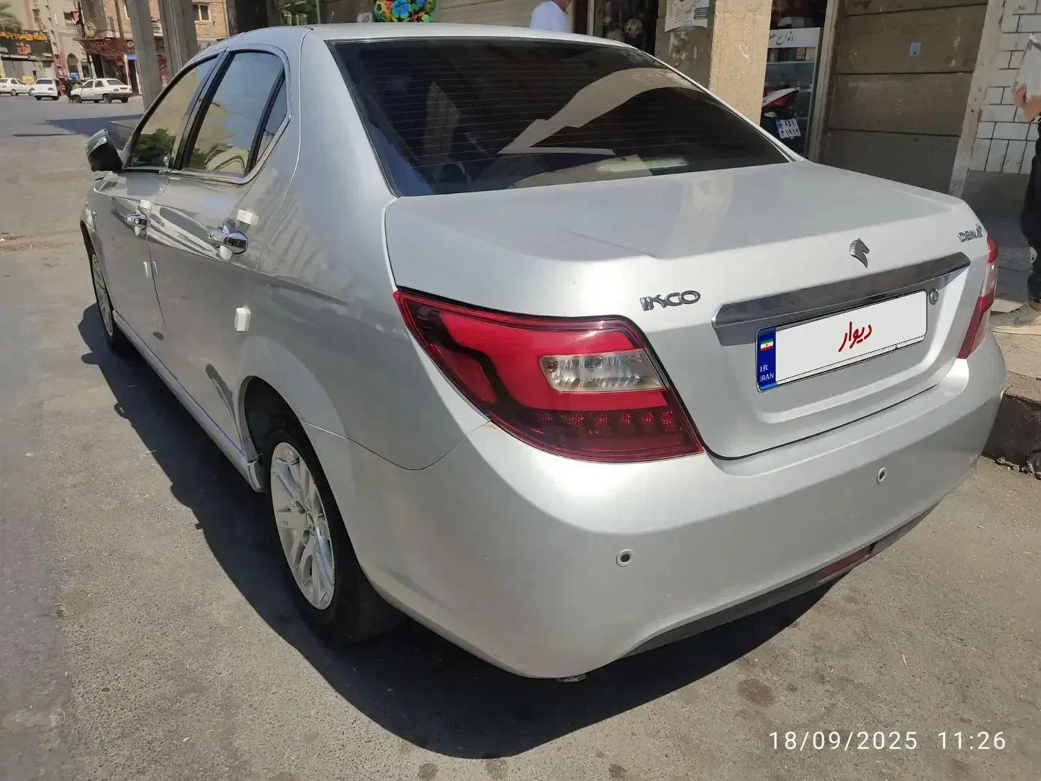 دنا پلاس مدل ۹۸ نقره ای متالیک|خودرو سواری و وانت|اهواز, فاز ۲ پادادشهر|دیوار