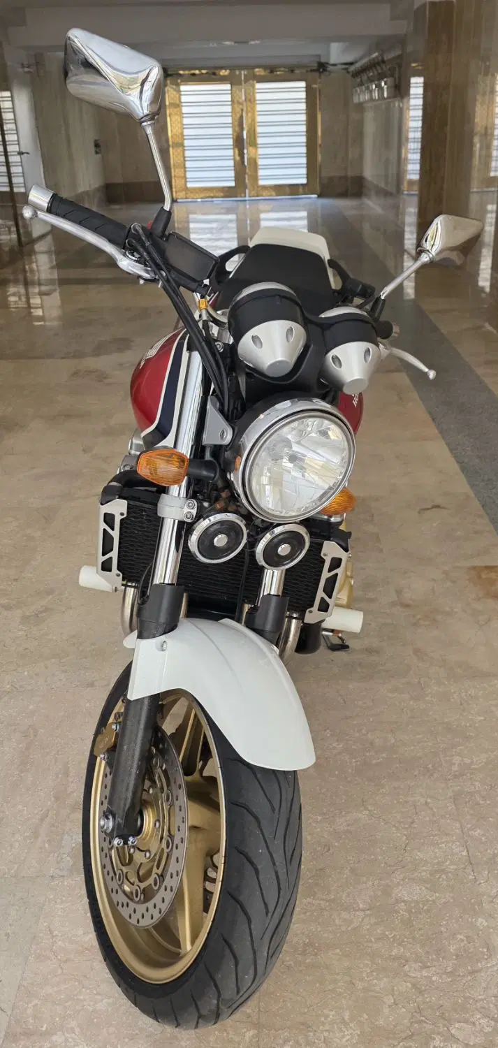 cb1300 2013|موتورسیکلت|تهران, یوسف‌آباد|دیوار