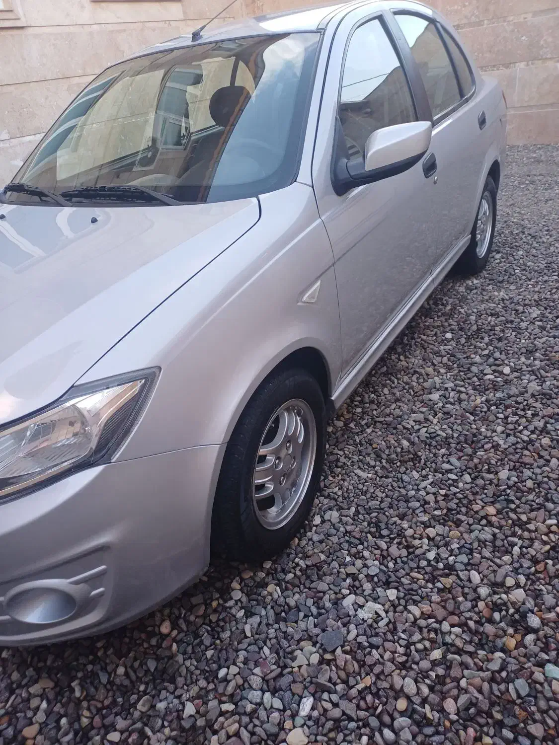 ساینا ۹۶|خودرو سواری و وانت|رشت, نیروی دریایی|دیوار