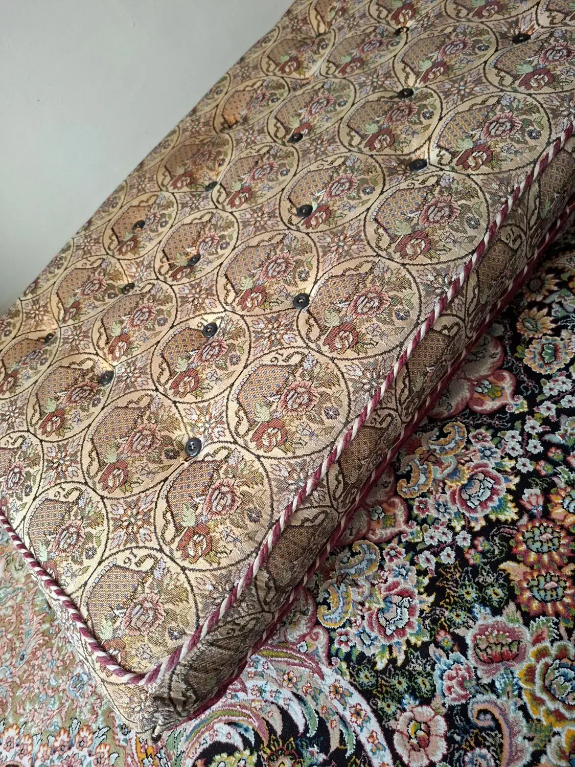 پشتی سالم و سنگین|پشتی|اسلامشهر, شهرک واوان|دیوار