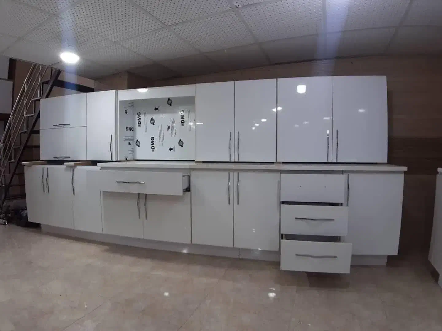 کابینت آماده / ممبران/ ام دی اف /هایگلاس|مصالح و تجهیزات ساختمان|اصفهان, الهیه|دیوار