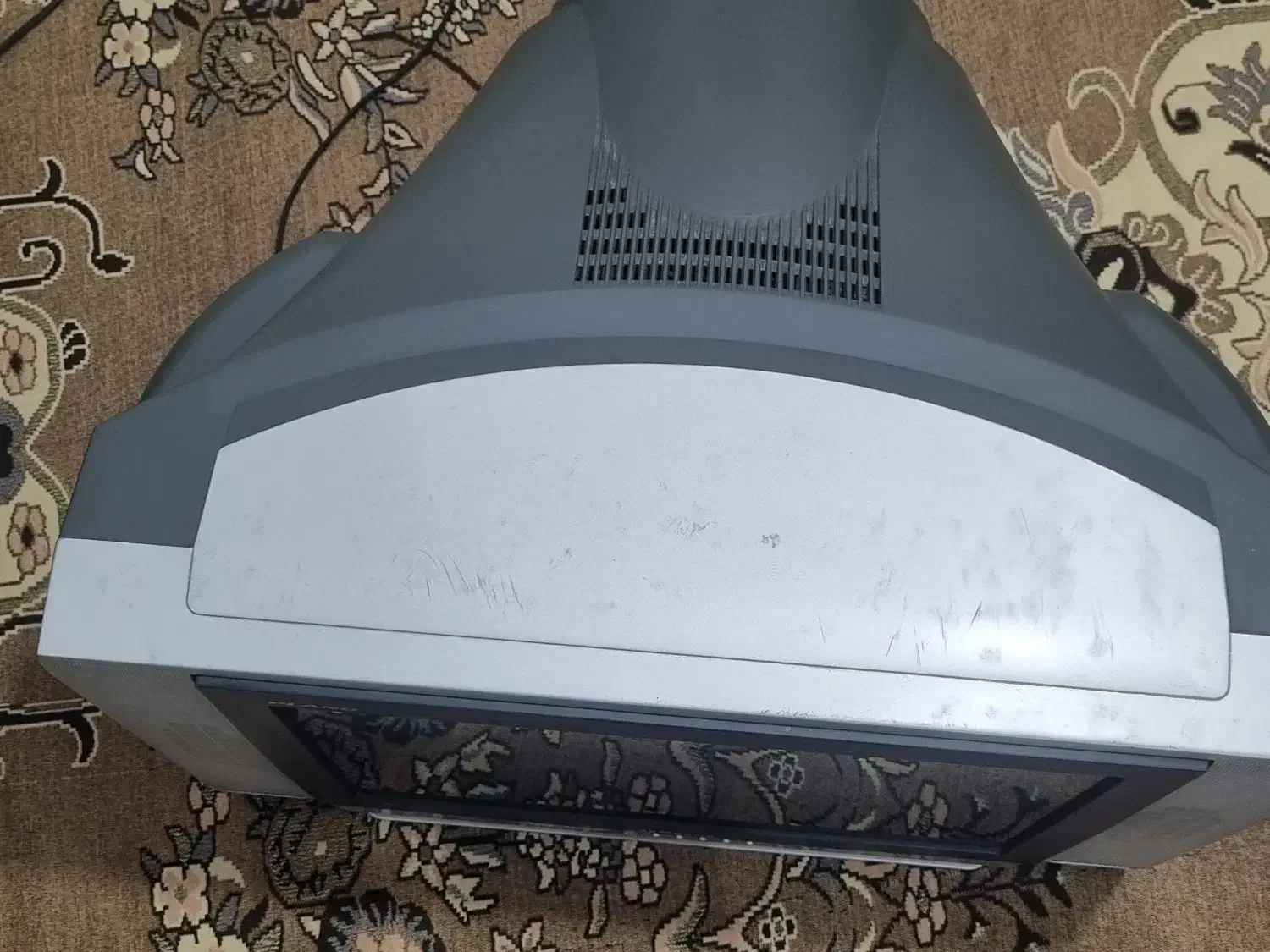 تلویزیون سامسونگ اصل ۲۱ اینچ سالم|تلویزیون و پروژکتور|قائم‌شهر, |دیوار