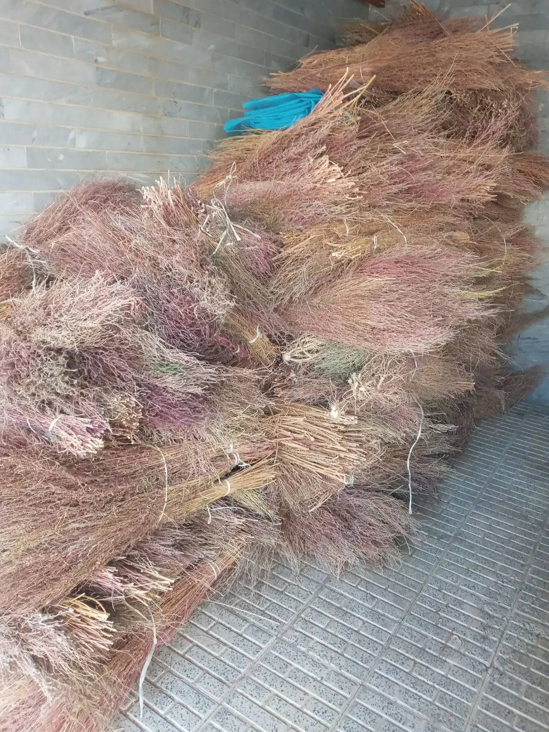 جارومحلی|لوازم نظافت|اراک, |دیوار