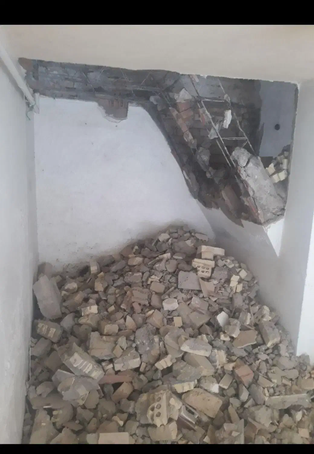 تخریب ساختمان با نیرویه جوان|خدمات پیشه و مهارت|رشت, پل تالشان|دیوار