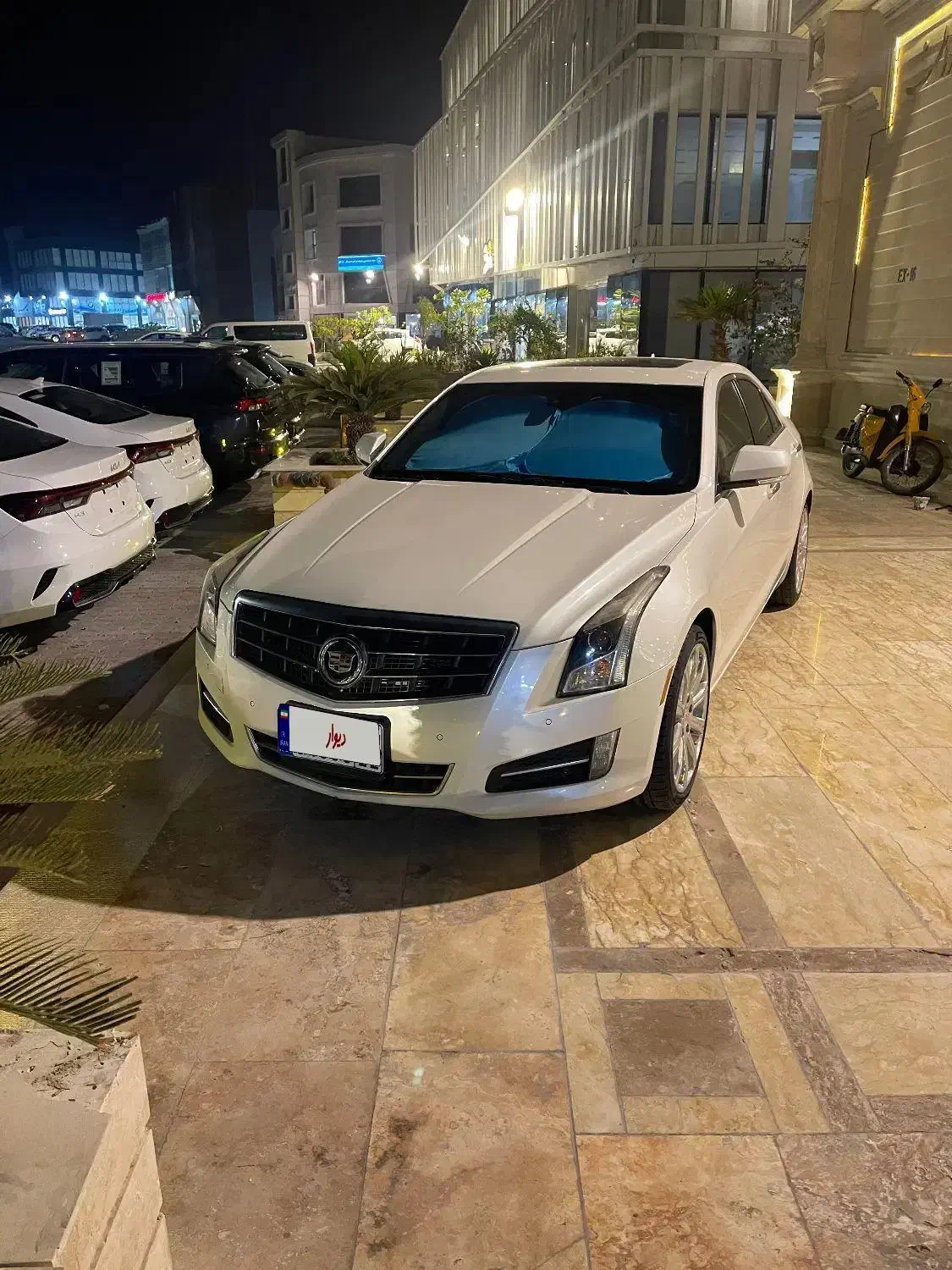 کادیلاک|خودرو سواری و وانت|کیش, |دیوار