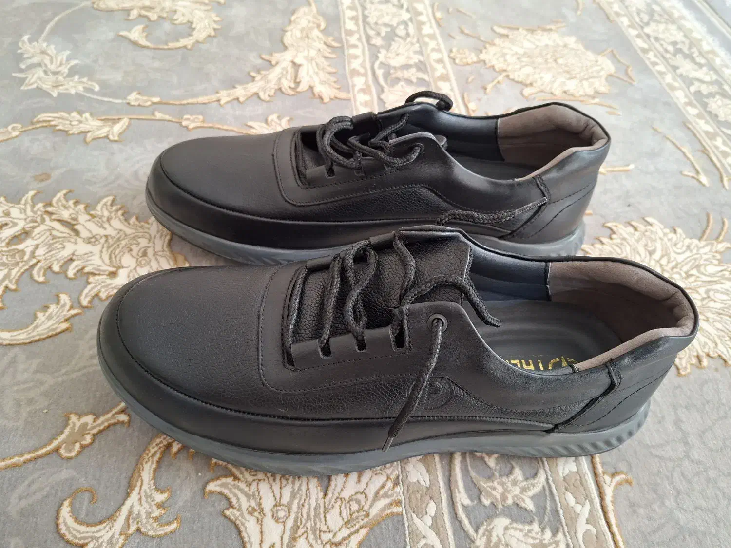 کفش چرم طبیعی طبی|کیف، کفش، کمربند|بروجرد, |دیوار