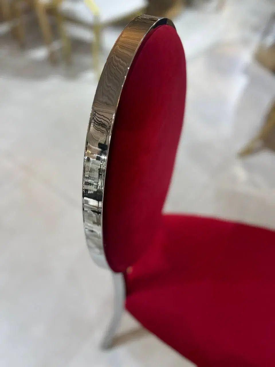 صندلی ابکاری رنگ طلایی سیلور قرمز/چرم وپارچه تالار|عمدهفروشی|باسمنج, |دیوار