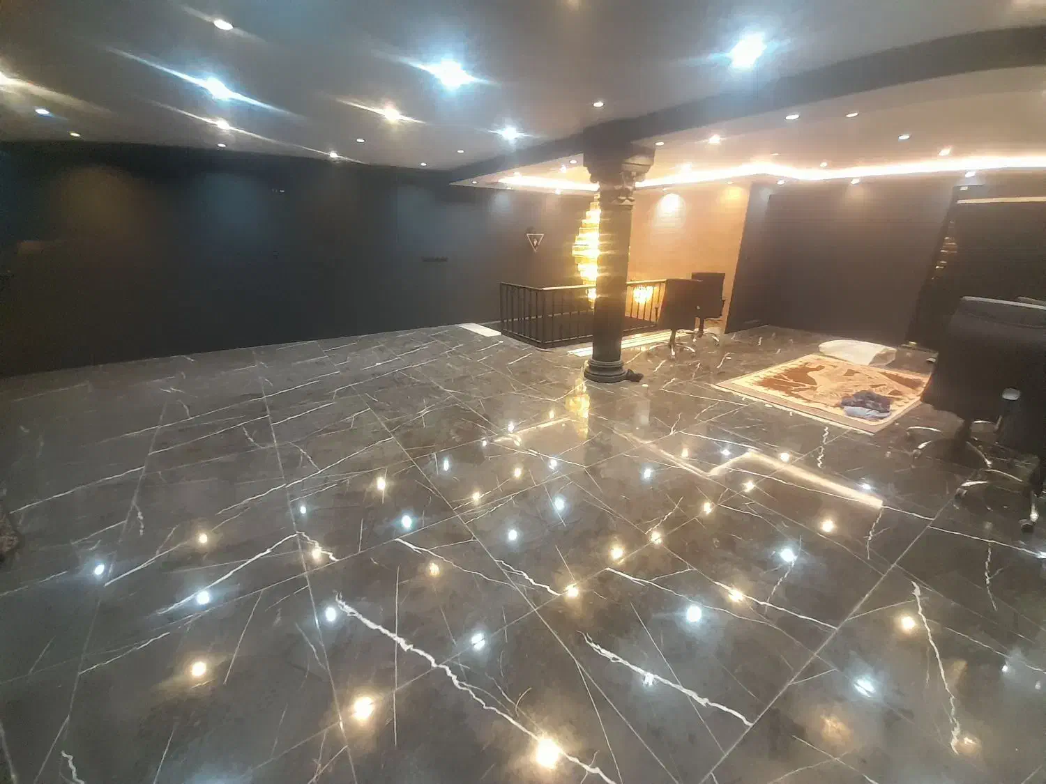 فروش مغازه تجاری ۹۰متر در حاشیه سناباد/دونبش|فروش مغازه و غرفه|مشهد, سناباد|دیوار