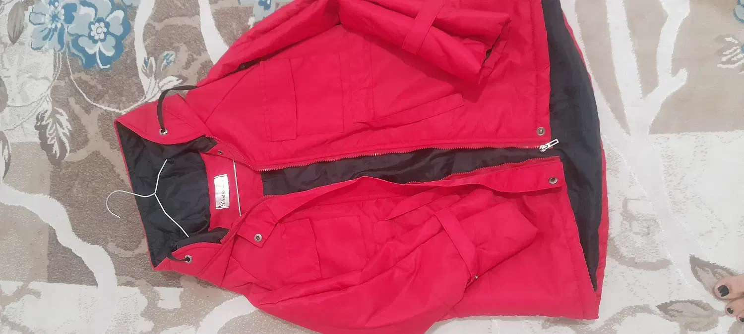 کاپشن|لباس|پرند, فاز ۴|دیوار