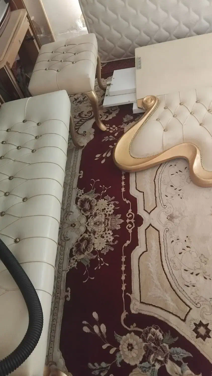 تخت دونفره|تخت و سرویس خواب|شیروان (خراسان), |دیوار