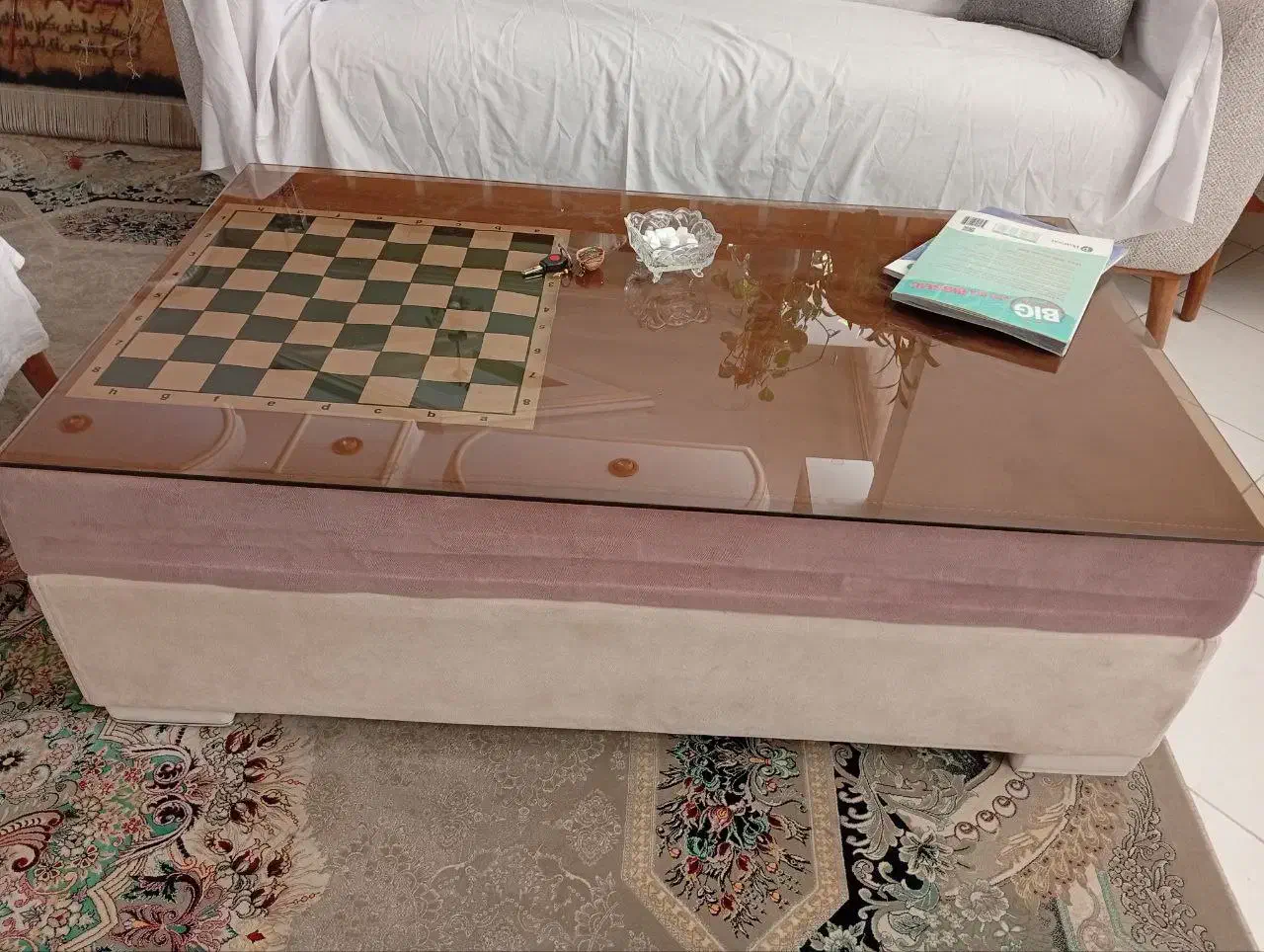 مبل ۸نفره با میز عسلی|مبلمان خانگی و میز عسلی|مشهد, ولیعصر (شهرک غرب)|دیوار