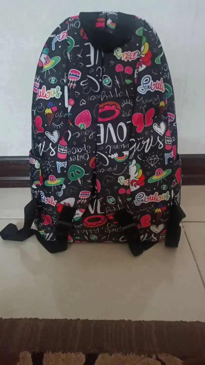 کیف کوله پشتی مدرسه|کیف، کفش، کمربند|اصفهان, شیخ اشراق|دیوار