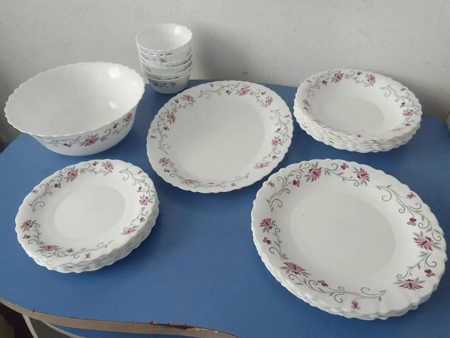 سرویس 26 پارچه آرکوپال|ظروف سرو و پذیرایی|تهران, دبستان|دیوار