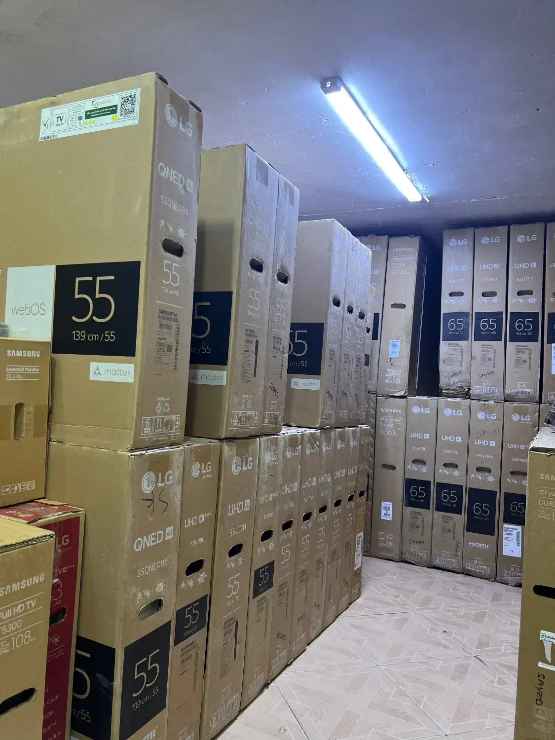 فروش تلویزیون نو خارجی|تلویزیون و پروژکتور|بندرعباس, |دیوار