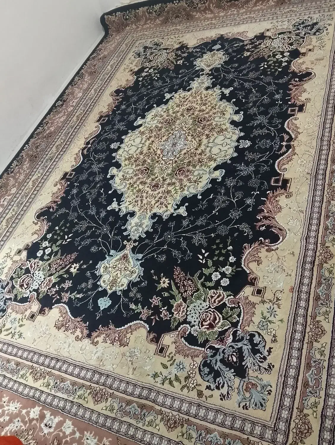 فرش 700شانه دو عدد 9 متری|فرش|مشکین‌دشت, |دیوار