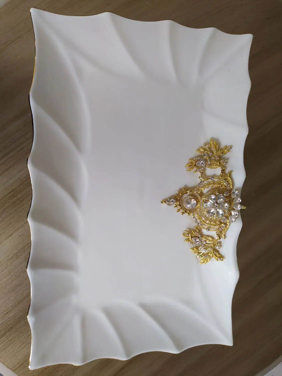 شیرینی خوری لوکس وزیبا|ظروف سرو و پذیرایی|نجفآباد, یزدانشهر|دیوار