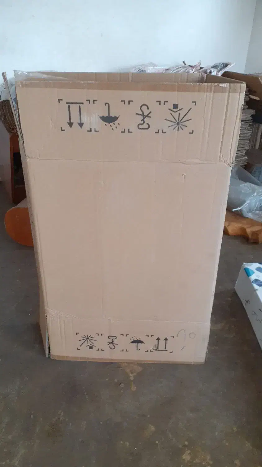 کارتون و جعبه های مختلف و تمیز|عمده‌فروشی|رشت, سعدی (تختی)|دیوار